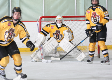 Junior Bruins Hockey on X: 18s take 2 pts over CJR in USPHL league play.  Connor McGill earns the W in net.  / X
